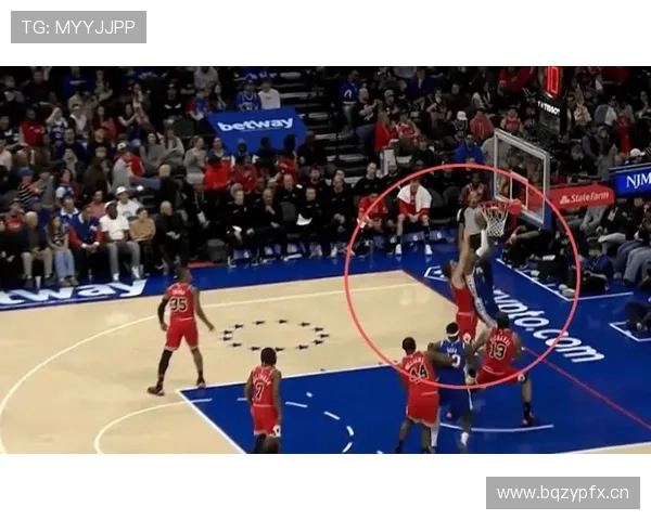 保罗·乔治挡拆拉开防守空间提升球队三分命中率
